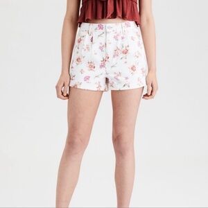 American Eagle Mom Denim Jean Shorts Cream Floral Size 4